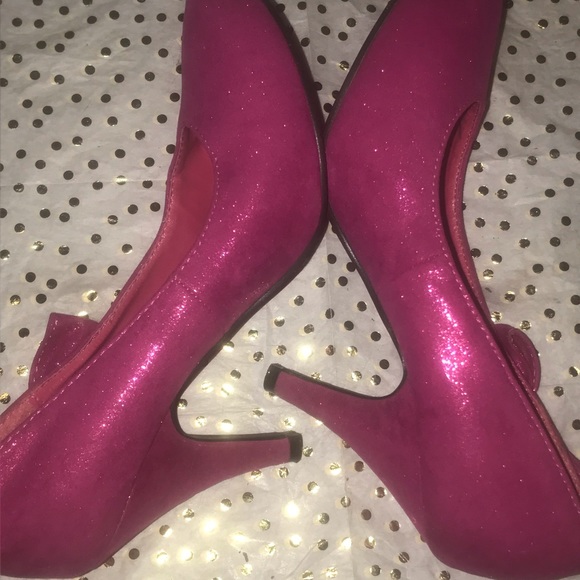 Shimmery fushia pumps - Picture 6 of 6